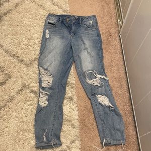 Size 1 Rewash mom jeans. In good condition, no damage or stains.